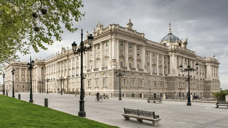 Palacio Real de Madrid — მადრიდის სამეფო სასახლე და ესპანეთის მონარქიის ისტორიული საიდუმლოებები 